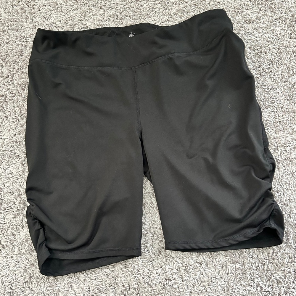 Gaiam Black Ruched Side Athletic‎ Bike Shorts Womens XXL Activewear Yoga Pilates